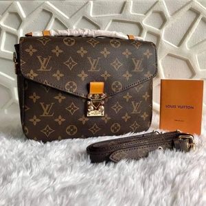 Pochette Metis crossbody bag